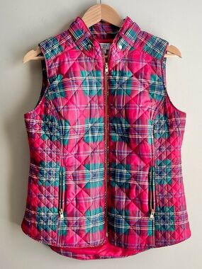 crown & ivy Red & Green Plaid Quilted Vest with Gold Harware